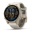 Garmin Fenix ​​​​8 Sapphire – 43 mm / AMOLED – Soft Gold mit nebelgrauem/dunklem Sandstein-Silikonarmband – Premium-Multisportuhr