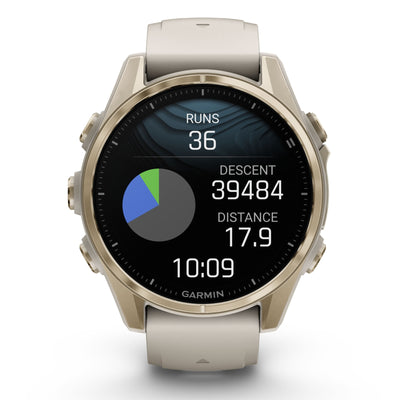 Garmin Fenix 8 Sapphire - 43 mm / AMOLED -  Soft Gold met Fog grey/dark sandstone siliconen band - Premium multisport horloge