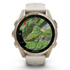 Garmin Fenix ​​​​8 Sapphire – 43 mm / AMOLED – Soft Gold mit nebelgrauem/dunklem Sandstein-Silikonarmband – Premium-Multisportuhr