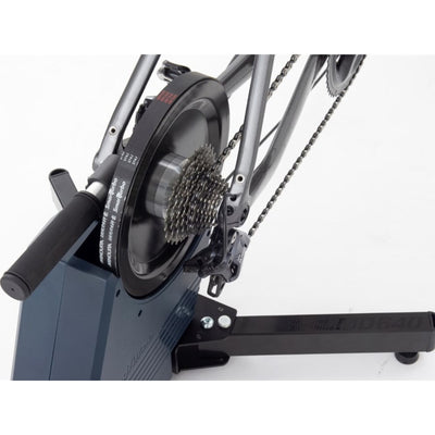 Minoura MagTurbo Direct Drive trainer MD640